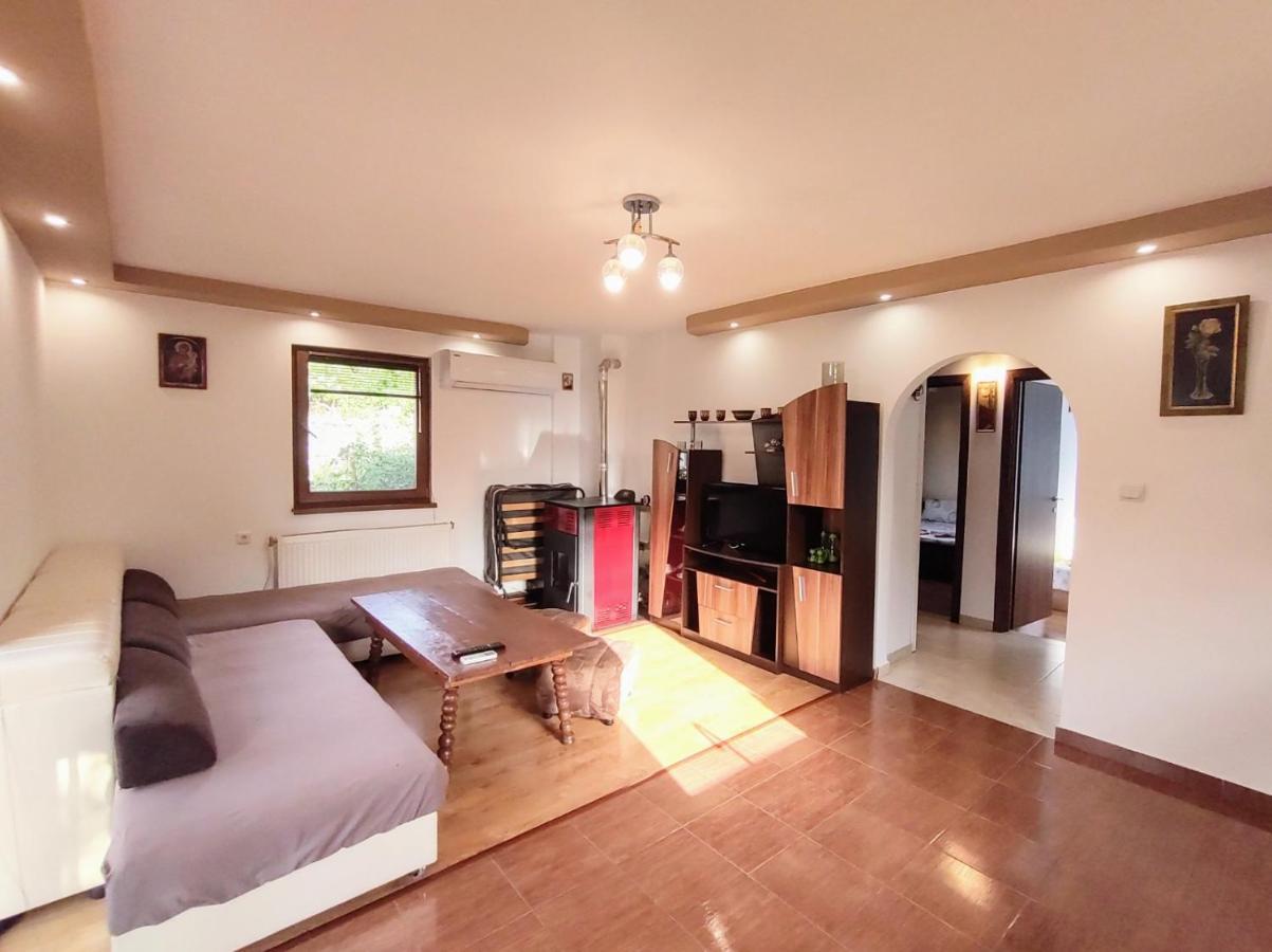 Holiday Home Veli Sapareva Banya Bagian luar foto