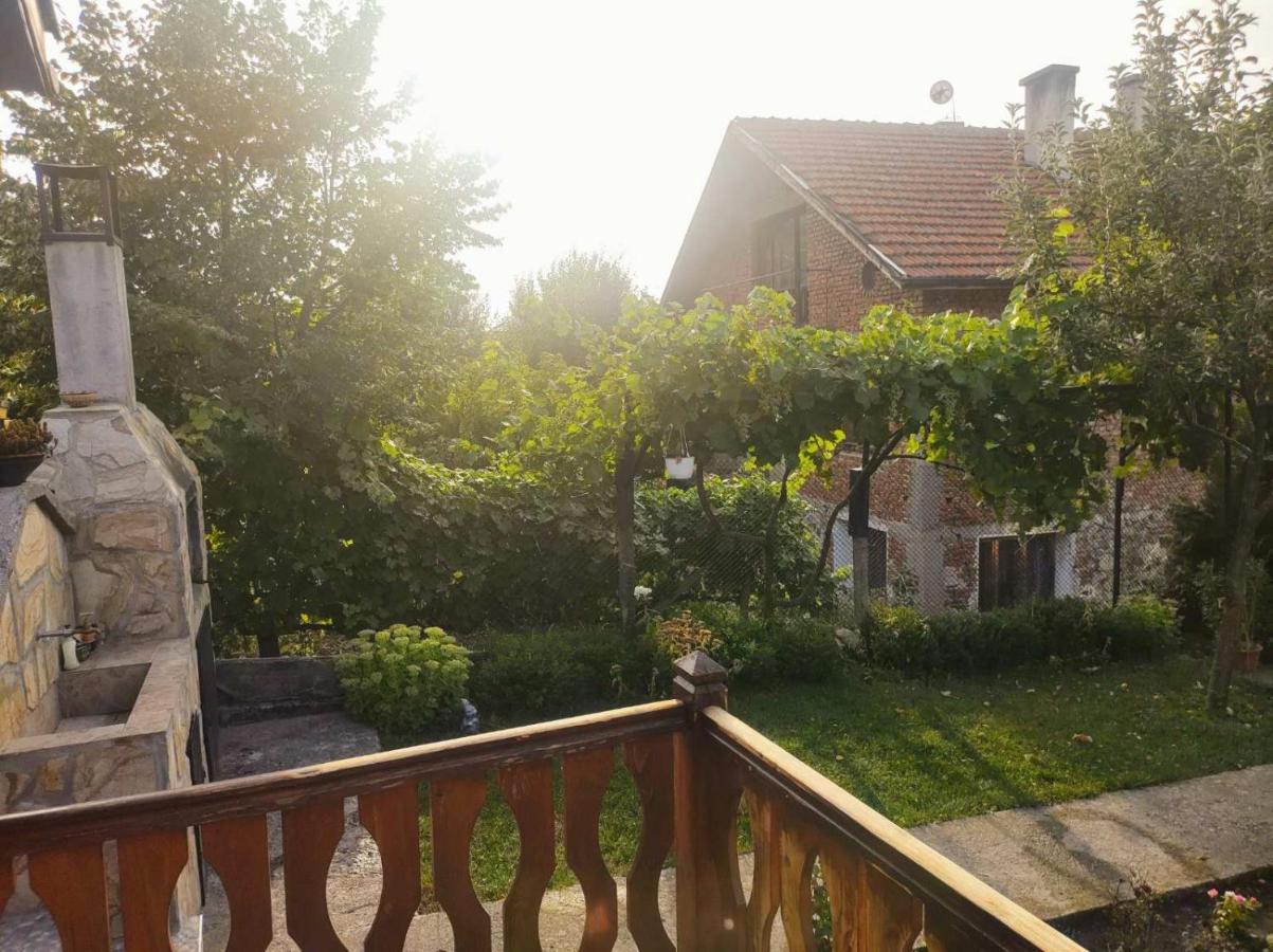 Holiday Home Veli Sapareva Banya Bagian luar foto