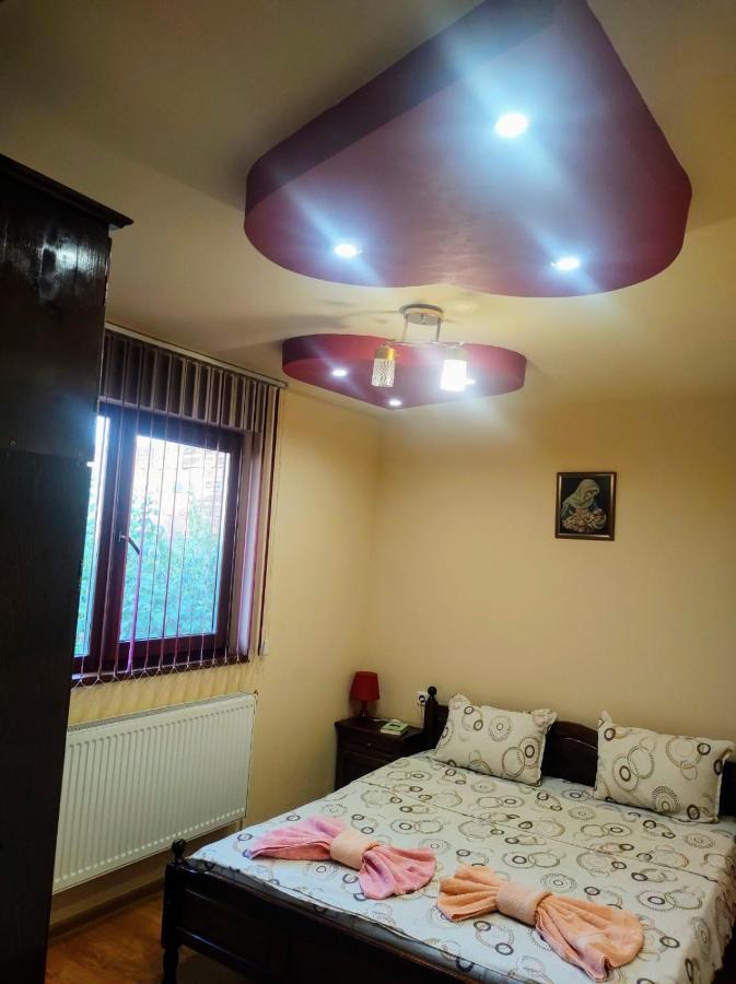 Holiday Home Veli Sapareva Banya Bagian luar foto